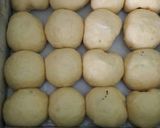 Foto langkah ke 5 dari resep Roti Ubi.