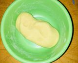 A picture of step 5 of Milk balls (gullisuwa).