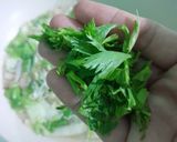 Foto langkah ke 4 dari resep Sayur bening toge dan sawi.