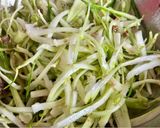 Hình bước làm 3 của món Salad Puntarelle Kiểu Ý