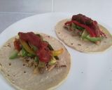 Foto del paso 4 de la receta: Tacos con carne del caldo