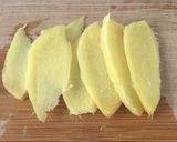 Hình bước làm 2 của món Mì bay, thịt ba chỉ kiểu Chashu