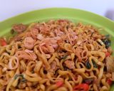 Foto langkah ke 8 dari resep Mie Goreng Tektek.