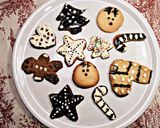 Foto del paso 10 de la receta Galletas mantequilla navideñas🎄🤶🏻🎅🏻