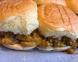 A picture of step 6 of Montreal Sliders 🍔.