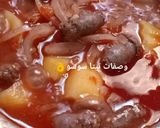 صورة لخطوة 3 من وصفة السجق بالبطاطس