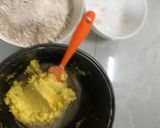 Hình bước làm 1 của món Bánh quy bơ chocolate chip
