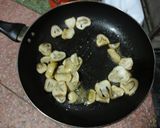 รูปขั้นตอนการทำที่ 4 ของ สปาเก็ตตี้ไก่ทอดครีมซอส