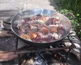 Foto del paso 1 de la receta: Estofado de Osobuco a la cerveza (a leña)
