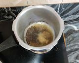 A picture of step 3 of Masala Lauki.