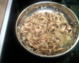 A picture of step 6 of Nicole's Simple Spaghetti.