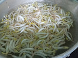 Soto ayam kuah kuning (tanpa santan)
