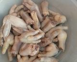 Foto langkah ke 2 dari resep Gulai Nangka Ceker.
