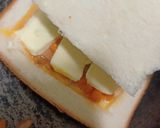 Foto langkah ke 5 dari resep Roti Ommelete moza.
