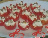 Foto del paso 1 de la receta Tomates cherry relleno de cóctel de marisco