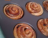 Foto langkah ke 8 dari resep Cinnamon Rolls.
