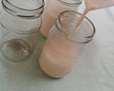 Foto langkah ke 3 dari resep Strawberry Panna Cotta.