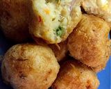 A picture of step 8 of Yam balls.