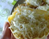 Foto langkah ke 10 dari resep Martabak Manis Mini.