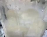 A picture of step 1 of Masa /Waina (Rice pancake).
