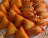 صورة لخطوة 5 من وصفة مثلثات السميد(السمبوسه الحالية)🤍