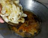 Foto langkah ke 4 dari resep Seblak cireng.