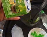 Foto langkah ke 2 dari resep Matcha Sparkle.