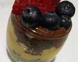 Foto del paso 4 de la receta: Petit four (shot dulce de frutos rojos)