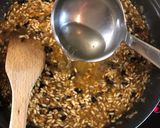 Φωτογραφία βήματος 5 της συνταγής Risotto με χρυσές και μαύρες τρομπέτες