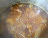 Foto del paso 2 de la receta: Chorizos y bondiola a la pomarola con puré
