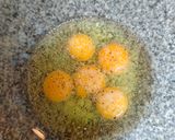 Foto del paso 2 de la receta Tortilla de calabacín y patata