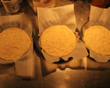 Foto del paso 2 de la receta: Pizzas pa CAMPEONESSS, es decir Racinguistasss