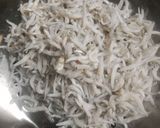 Foto langkah ke 1 dari resep Tumis Bawang Teri Medan.