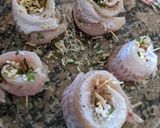 Foto del paso 2 de la receta: Rollitos de Merluza en salsa cremosa 🐟