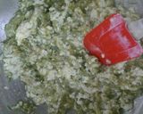 A picture of step 4 of Lauki Halva.