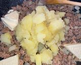 A picture of step 3 of Ground Beef Brik.