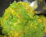 A picture of step 3 of Green Paubhaji / Seasonal Hariyali Pau Bhaji.