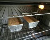 Foto langkah ke 8 dari resep Banana Loaf Cake.