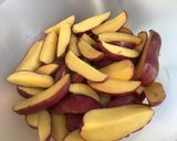 Une image de l'étape 2 de Pommes de terre roseval façon potatoes revisitées aux herbes et épices.