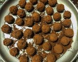 รูปขั้นตอนการทำที่ 6 ของ Extra Dark Cocoa Power Balls(โกโก้บอลสุดเข้มหนึบหนับ)