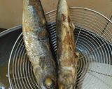 Foto langkah ke 3 dari resep Tumis Pindang Salem Pete.