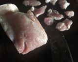 Hình bước làm 1 của món Thịt heo kho sả ruốc