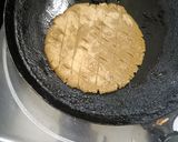 A picture of step 7 of Sweet paratha.