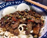 รูปขั้นตอนการทำที่ 3 ของ บะหมี่เนื้อผัดซอสย่าง(และแป้งมัน มิตรแท้เนื้อเกรดธรรมดาหมักไม่นานรสมาเต็ม)