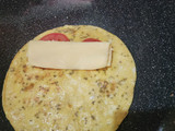 Omelette de queso muzarella y verduras
