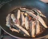 Foto del paso 2 de la receta: Sardinas marinadas con soja y cítricos