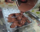 Foto del paso 8 de la receta: Bombones de chocolate rellenos de arándano