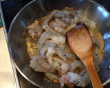 Foto del paso 6 de la receta: Fabes con langostinos