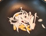 蔥爆回鍋肉的食譜步驟2照片