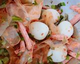 Hình bước làm 3 của món Bánh Tráng Trộn Jambon Sốt Sa Tế